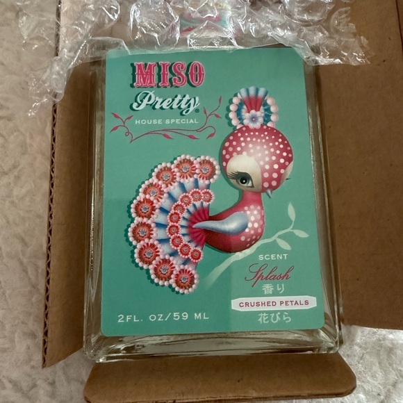 BNIB VTG Miso Pretty Blue Q in Crushed Petals - Picture 3 of 4